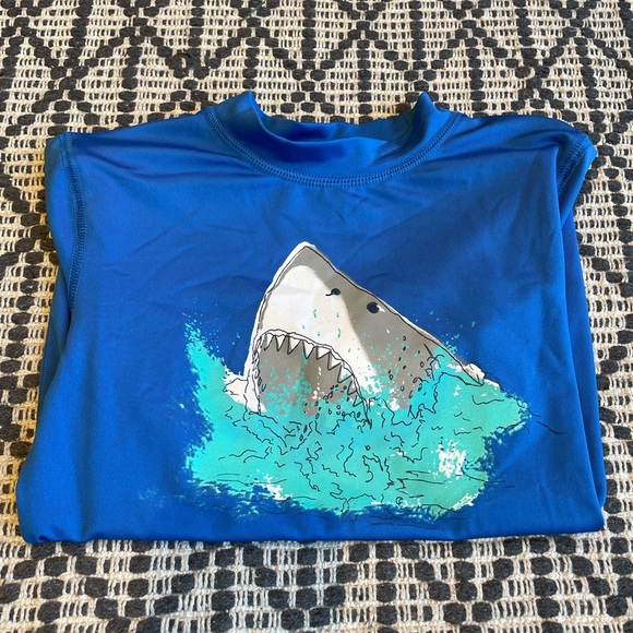 Cat & Jack Rashguard - Picture 1 of 1